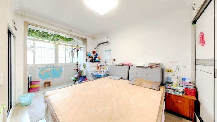 进香河10-16（双号）二手房实景图