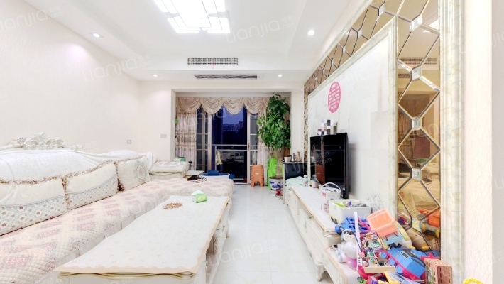 景典郦景蓝湾二手房实景图