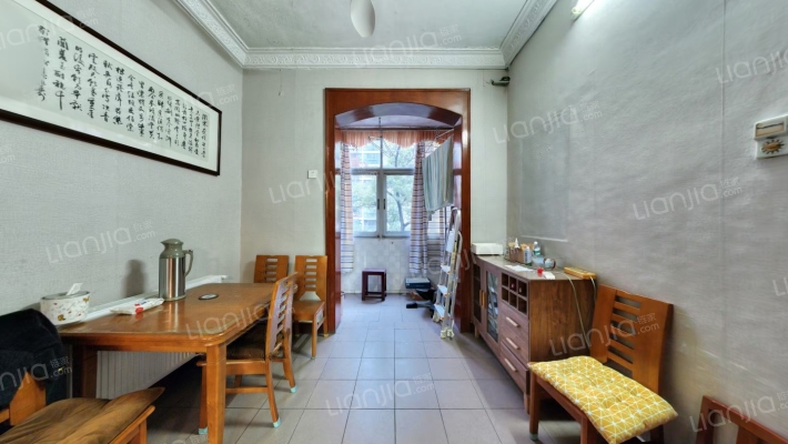 建工局宿舍二手房实景图