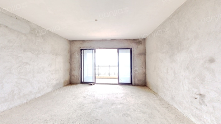 中伦东海岸二手房实景图