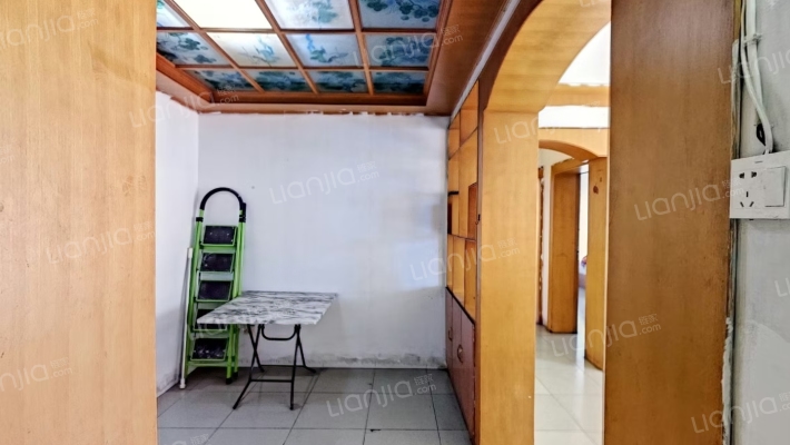 凤凰西街11号二手房实景图