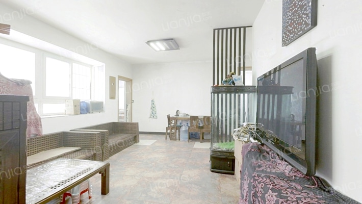 和通花园二手房实景图