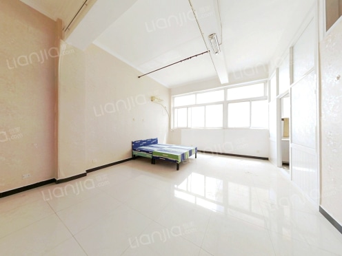 整租·豪门庄园 1室0厅 东