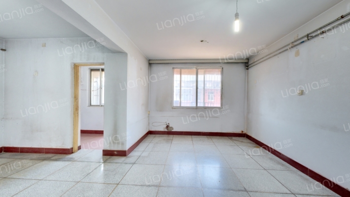 医药总公司家属院二手房实景图