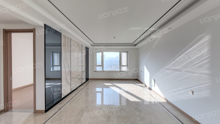 龙湖天璞二手房实景图