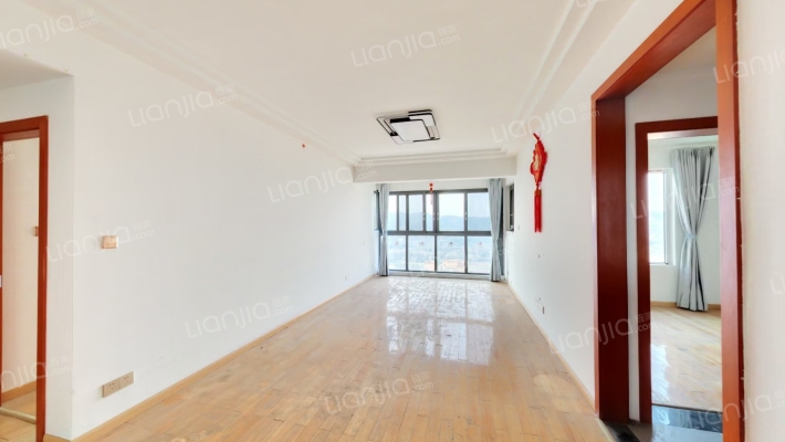 保利中央公园二手房实景图