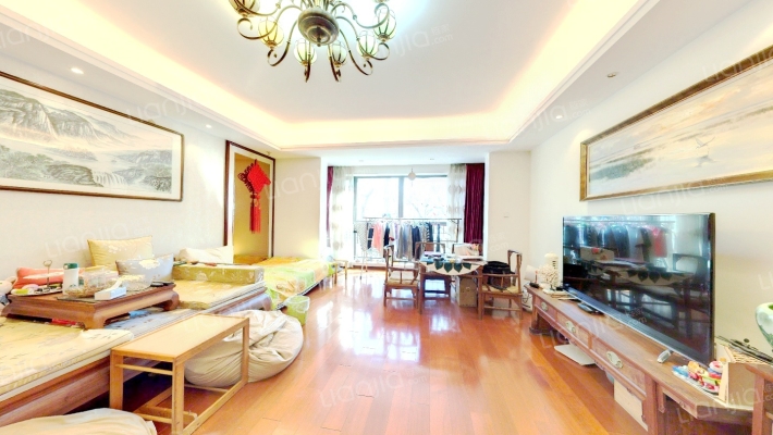 仁恒河滨花园二手房实景图