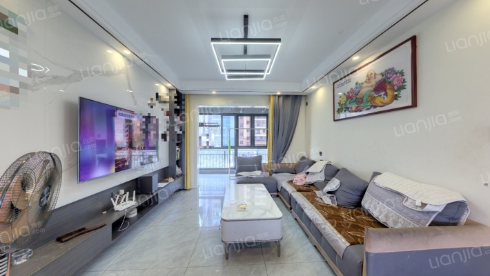 碧桂园翡翠天境二手房实景图