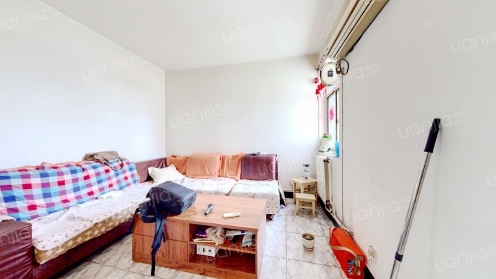 西安玻璃制品厂家属院二手房实景图