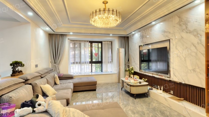 星月尚溪河畔二手房实景图