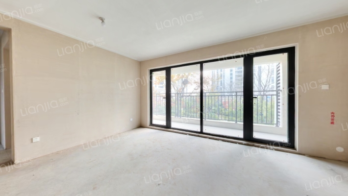 卓越中寰二手房实景图