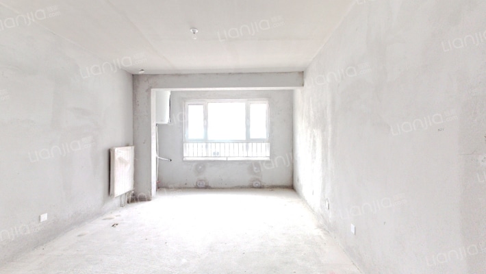 翡翠花庭二手房实景图