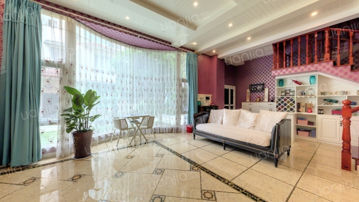 彩泉花园二手房实景图