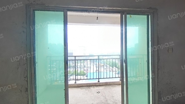 世纪华城二手房实景图