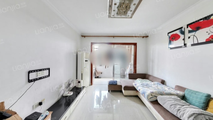 香堤雅境二手房实景图