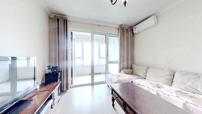 中铁青岛广场二手房实景图