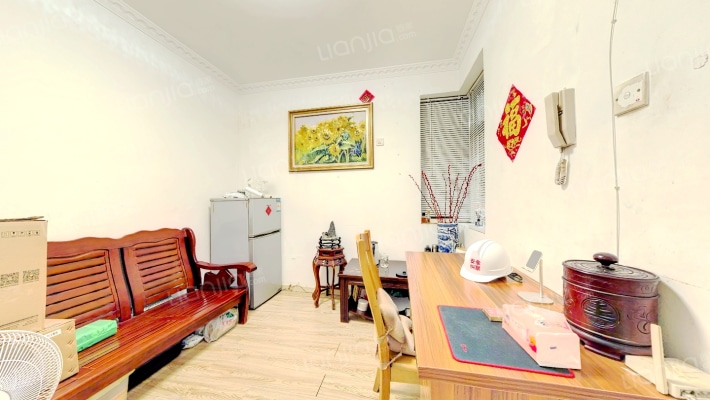 丽湖花园三期二手房实景图