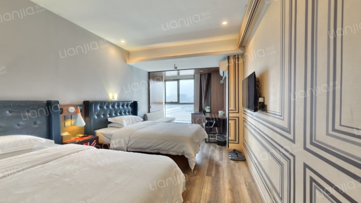 华宇摩天二手房实景图