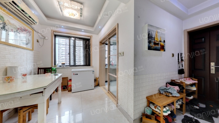 尹东二村二手房实景图