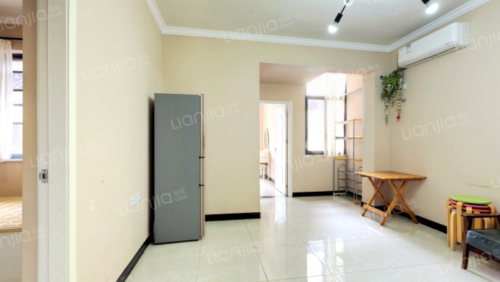 南洋金谷公园里二手房实景图