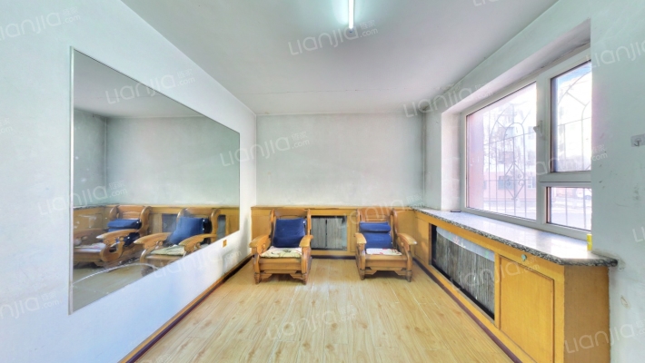 龙东小区二手房实景图