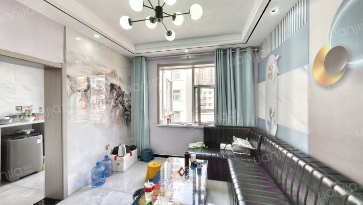 安装公司宿舍二手房实景图