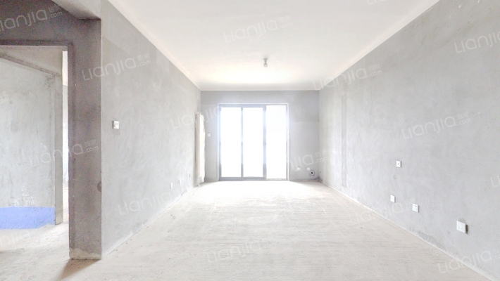 安纳西庄园二手房实景图