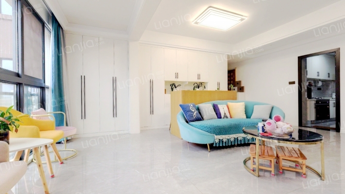 银河广场二手房实景图