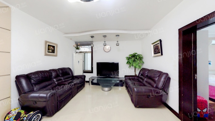 望海西路AB楼二手房实景图