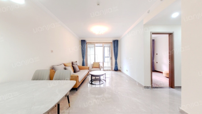 绿地IFC中央公馆三区二手房实景图