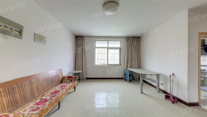 学府新村二手房实景图