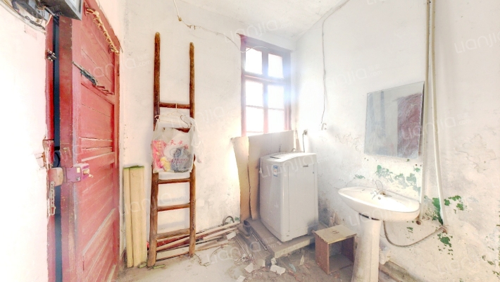 粮茂宿舍二手房实景图