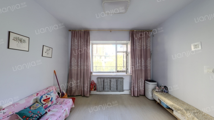 长影十一宿舍二手房实景图