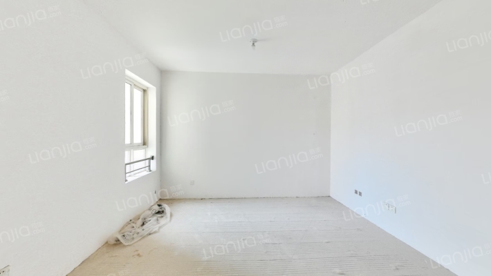 建投金秋苑A区二手房实景图