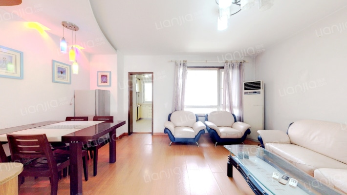 泰达园二手房实景图