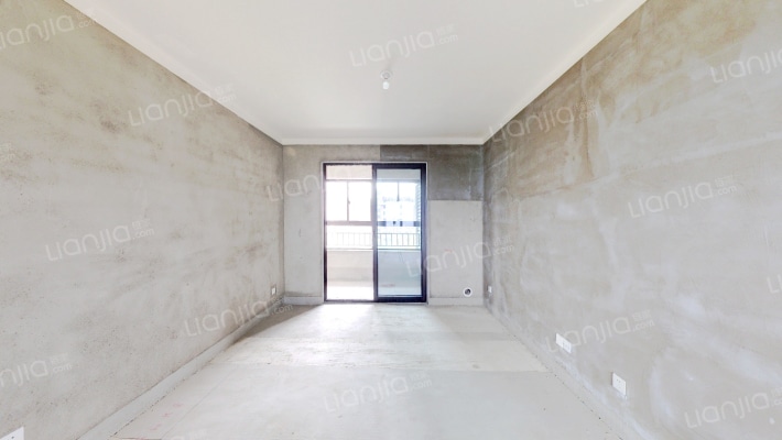 华地翡翠公园二手房实景图