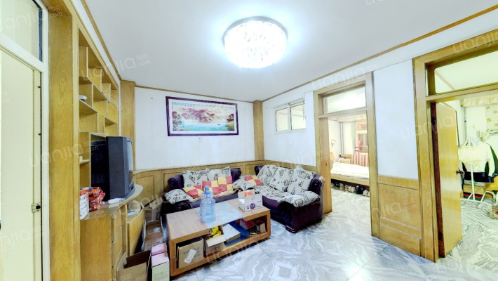 制革街二手房实景图