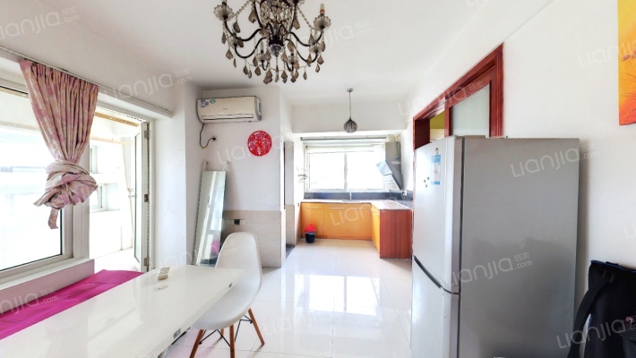 康星顿二手房实景图