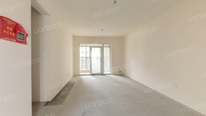 秀山信达城三区二手房实景图