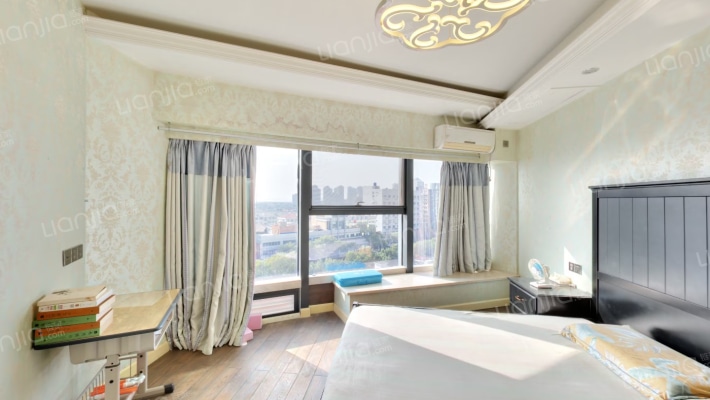 泰悦公寓二手房实景图