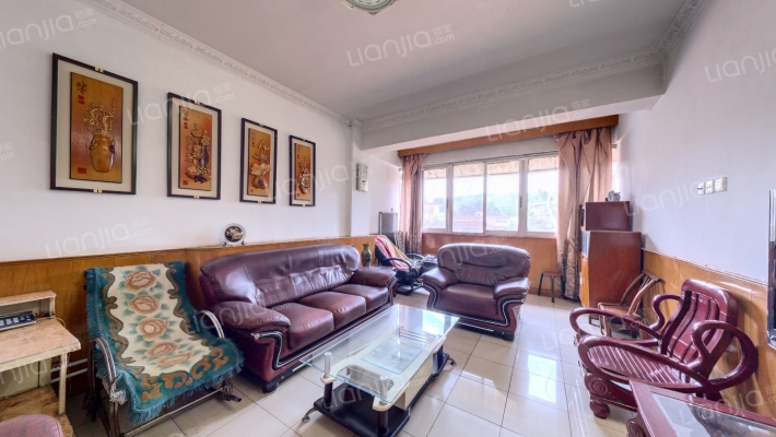 石化大院二手房实景图