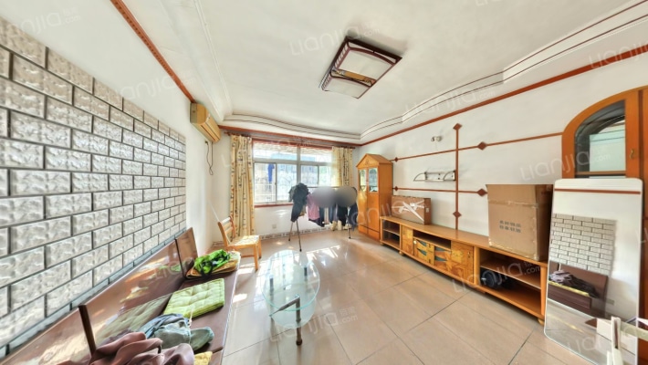 化工医药设计院宿舍二手房实景图