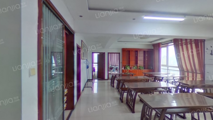 三龙国际商贸中心二手房实景图