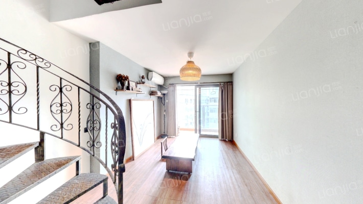 君临天下二手房实景图