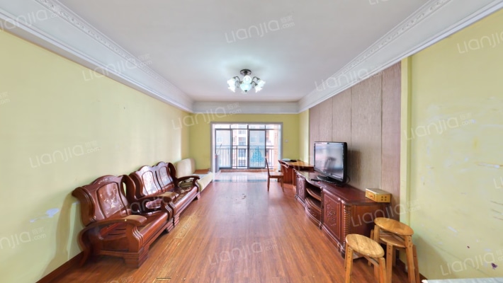 和馨园二手房实景图