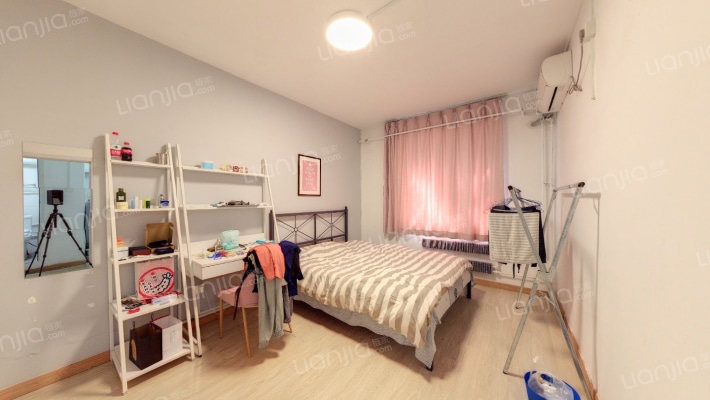 南郎家园二手房实景图