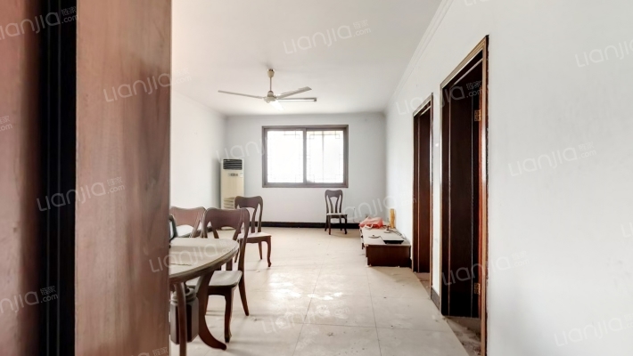 地税小区二手房实景图