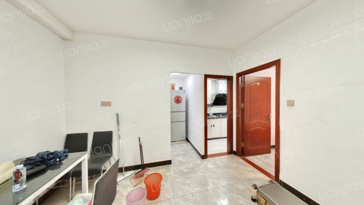 茶园新苑二手房实景图