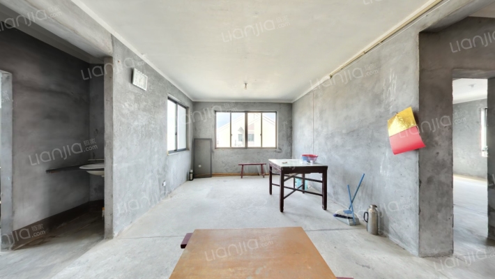 嘉茵名邸二手房实景图