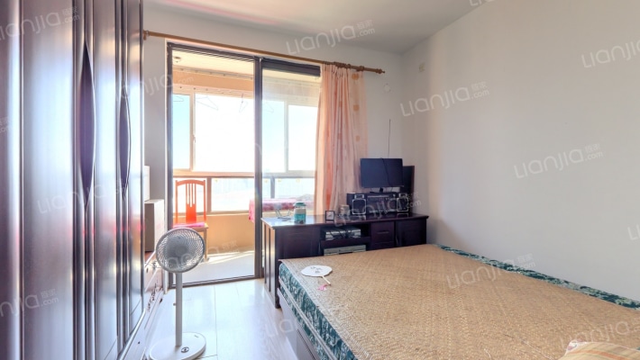 荣和怡景园二手房实景图